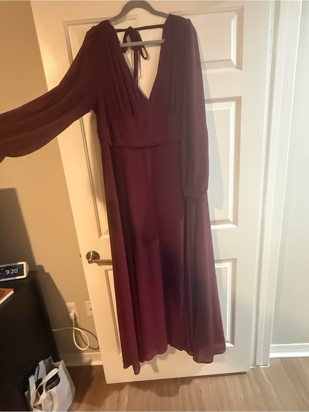 Lulu's Burgundy V-Neck Long Sleeve Maxi Dress